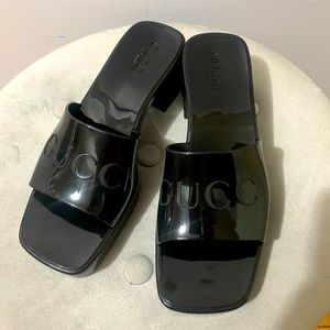 Gucci Slides (Brand New) 37